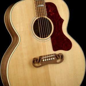 Used – Gibson SJ200 Studio Walnut Antique Natural